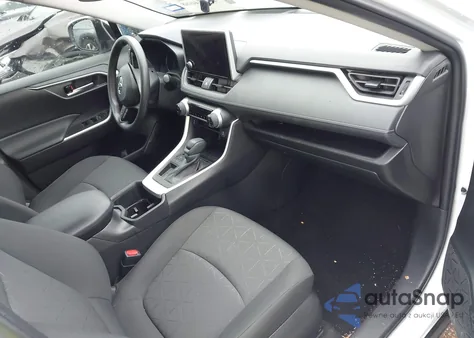 2024 Toyota Rav4 Xle from USA, damaged, VIN 2T3W1RFV8RW301106